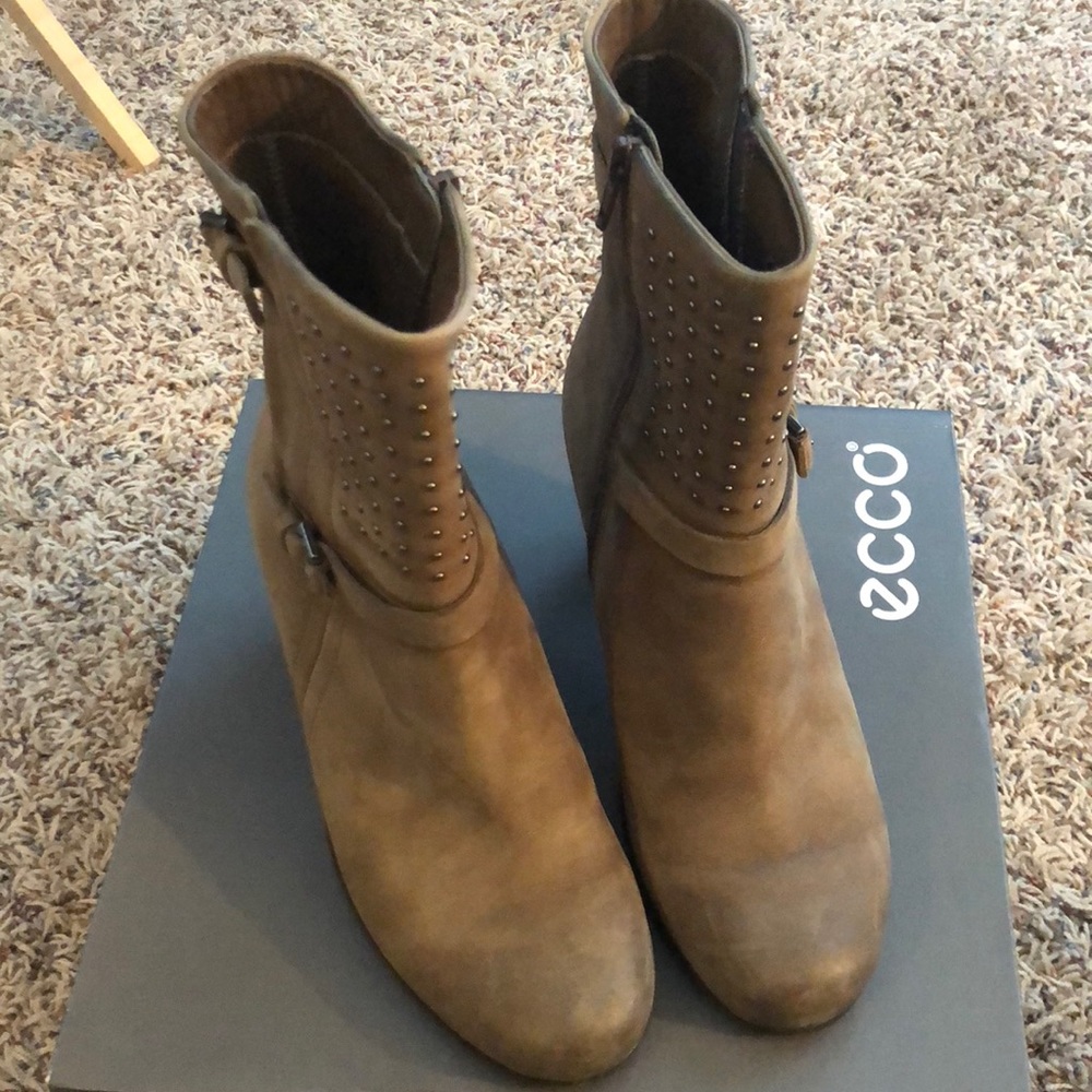 Ecco Birch Boots, mid cut zip